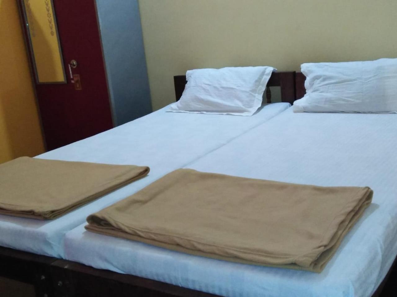 Shanthi Krishna Residency Gokarna  Εξωτερικό φωτογραφία